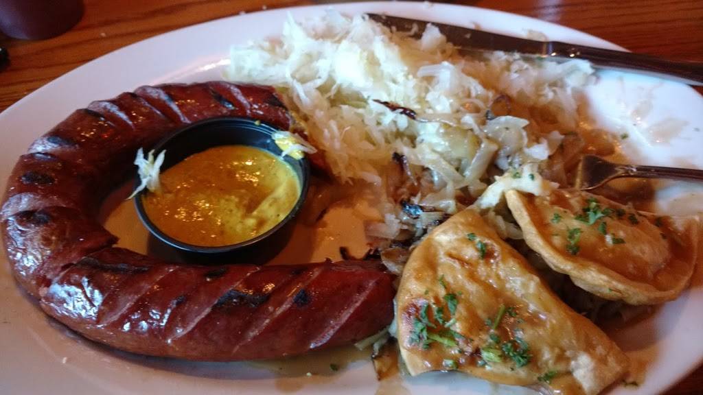 Valhalla Station Restaurant | restaurant | 2 Cleveland St, Valhalla, NY 10595, USA | 9146827445 OR +1 914-682-7445