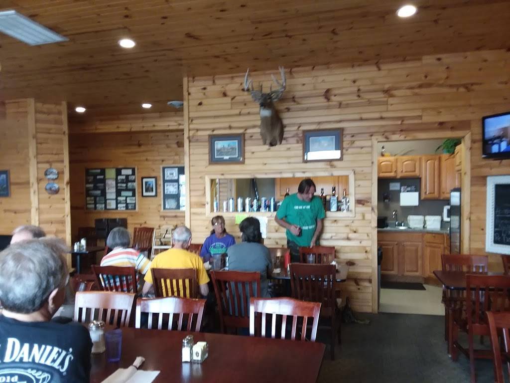 Ricks Wagon Wheel Restaurant | restaurant | 68 Monroe St, Floyd, IA 50435, USA | 6413982390 OR +1 641-398-2390