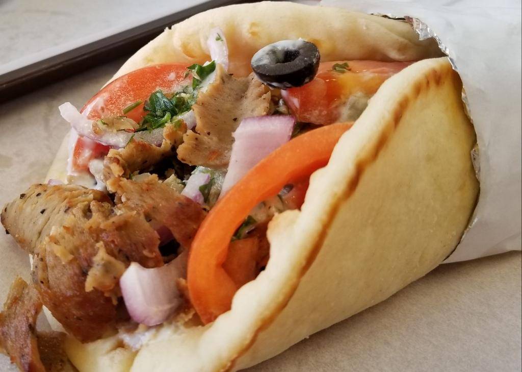 Kebab Gyros & Pizza | restaurant | 287 New Shackle Island Rd, Hendersonville, TN 37075, USA | 6157573299 OR +1 615-757-3299