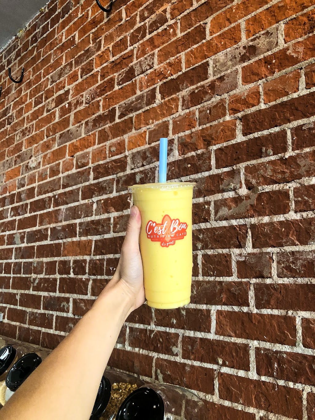 Cest Bon Smoothies + Bowls | restaurant | 443 Corporate Dr, Houma, LA 70360, USA | 9858794500 OR +1 985-879-4500