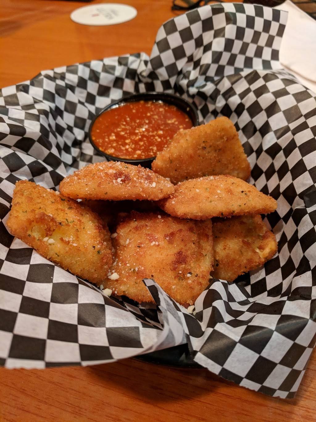 Garofolas Italiano | restaurant | 3655 Concord Pkwy S, Concord, NC 28027, USA | 7047957437 OR +1 704-795-7437