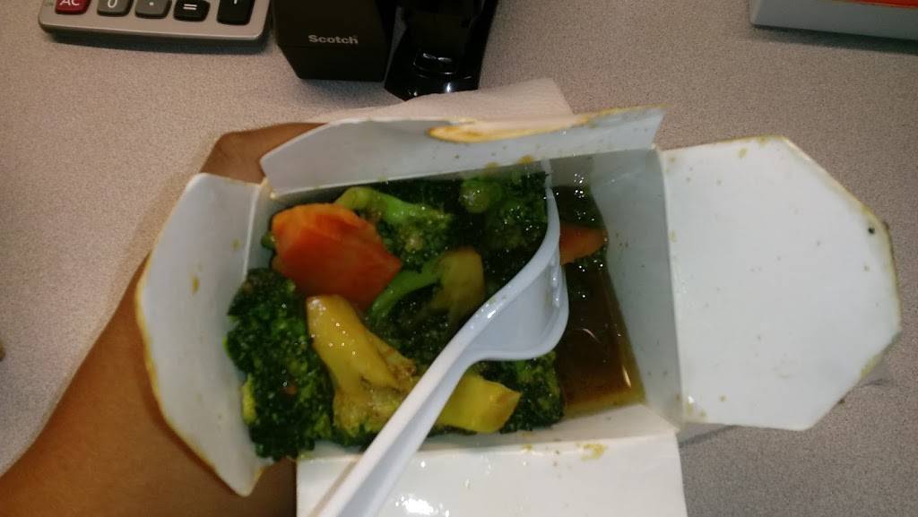 China Restaurant | restaurant | 2510 Somerset Center Dr, Winston-Salem, NC 27103, USA | 3367688898 OR +1 336-768-8898