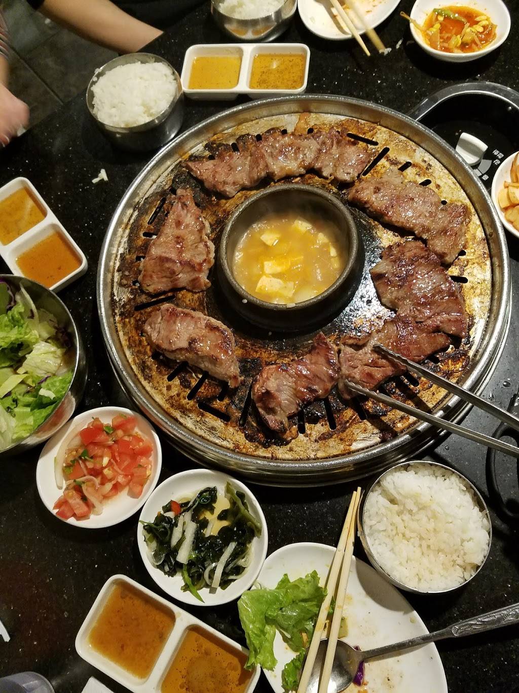CHOIGANEI Korean BBQ | restaurant | 3914 Wilshire Blvd, Los Angeles, CA 90010, USA | 2133828988 OR +1 213-382-8988