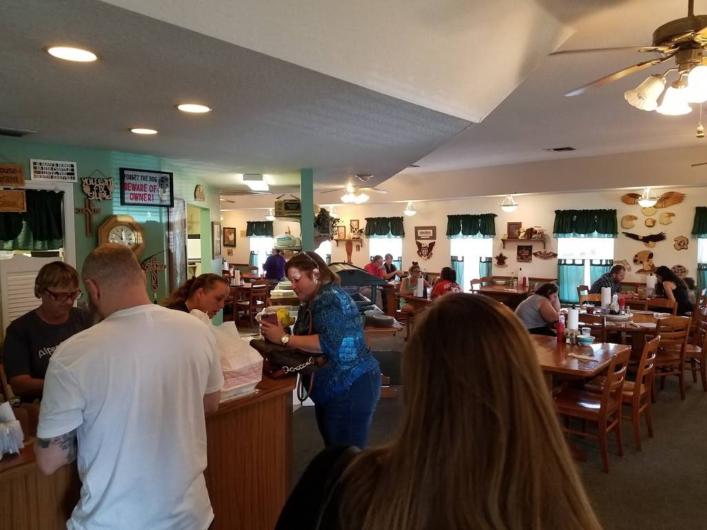 Farmhouse Restaurant | restaurant | 11077 SE 57th Ct, Belleview, FL 34420, USA | 3523077100 OR +1 352-307-7100