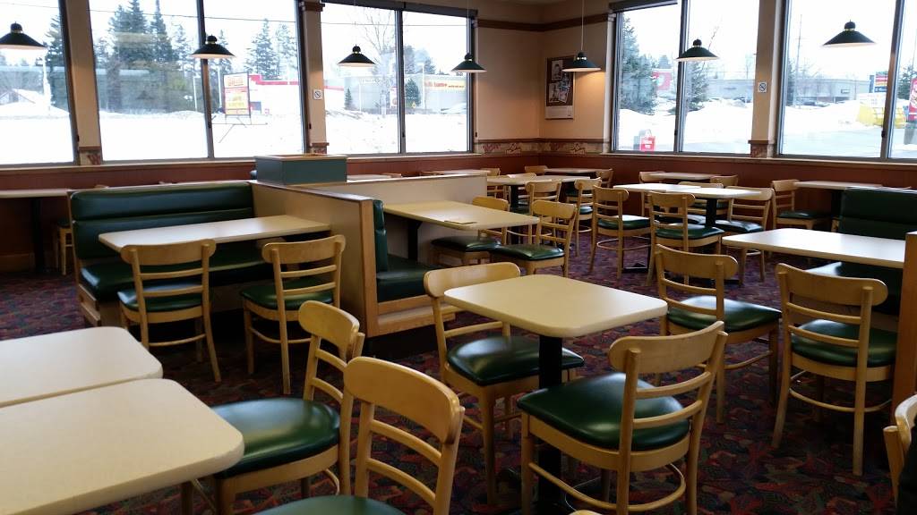 Wendys | restaurant | 628 Yonge St, Barrie, ON L4N 4E6, Canada | 7057300268 OR +1 705-730-0268