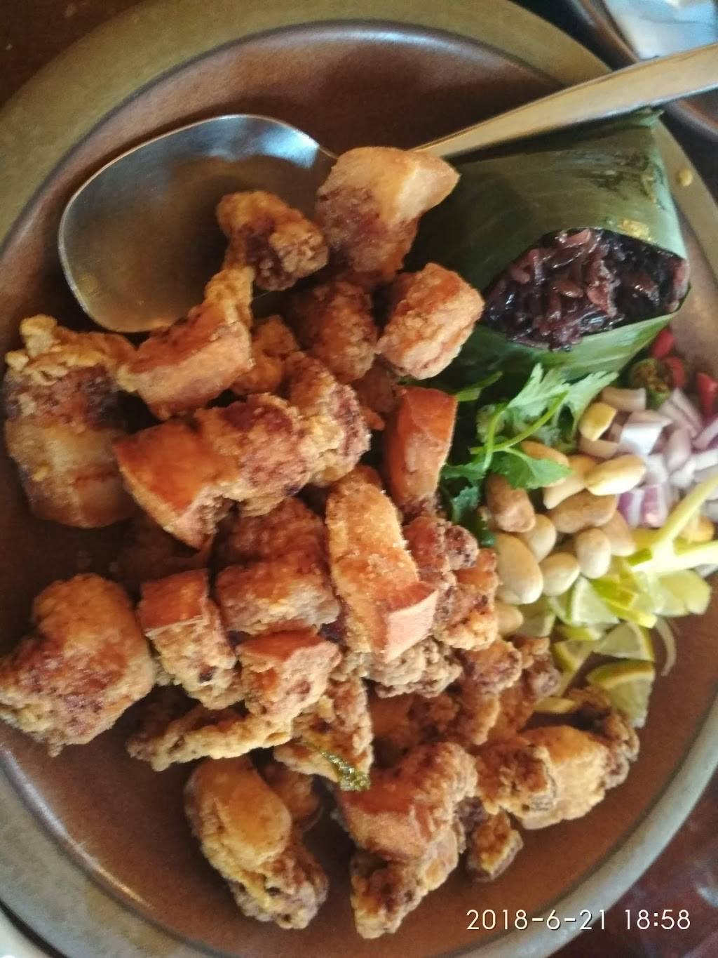 Rins Thai | restaurant | 4301 24th St, San Francisco, CA 94114, USA | 4158214776 OR +1 415-821-4776