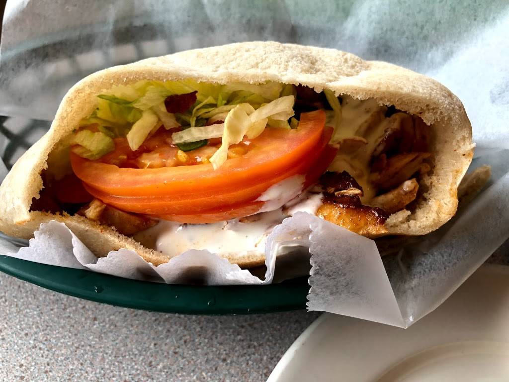 Pita House Restaurant | restaurant | 300 W Higgins Rd, Schaumburg, IL 60195, USA | 8473524750 OR +1 847-352-4750