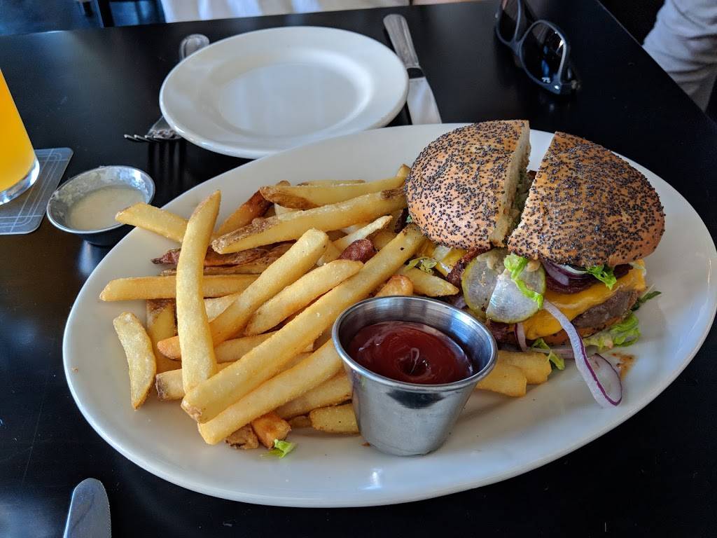 Violets | restaurant | 2301 Clement St, San Francisco, CA 94121, USA | 4156824861 OR +1 415-682-4861