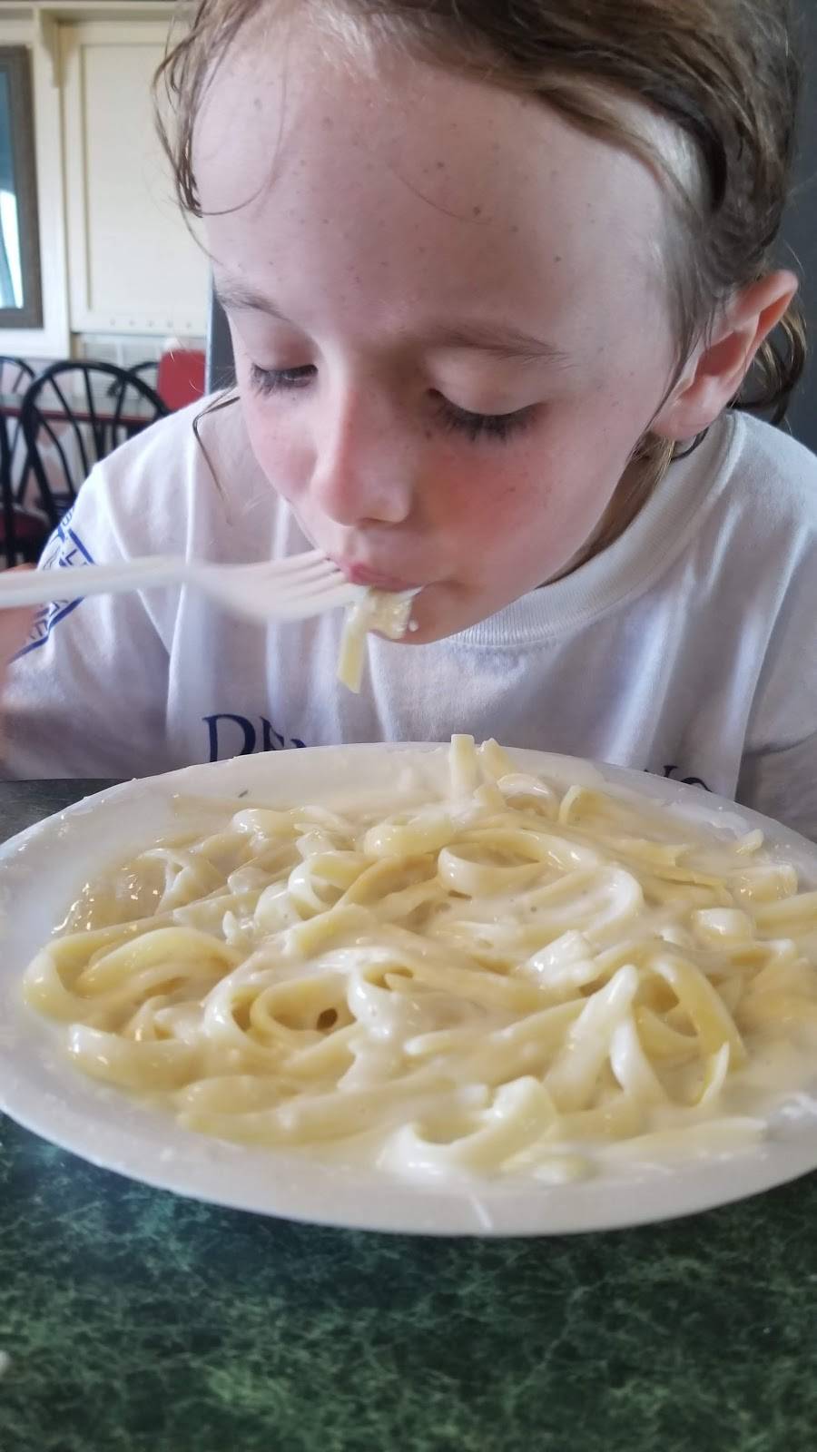 Rafaels Italian Restaurant | restaurant | 1200 Madison St, Shelbyville, TN 37160, USA | 9316849170 OR +1 931-684-9170