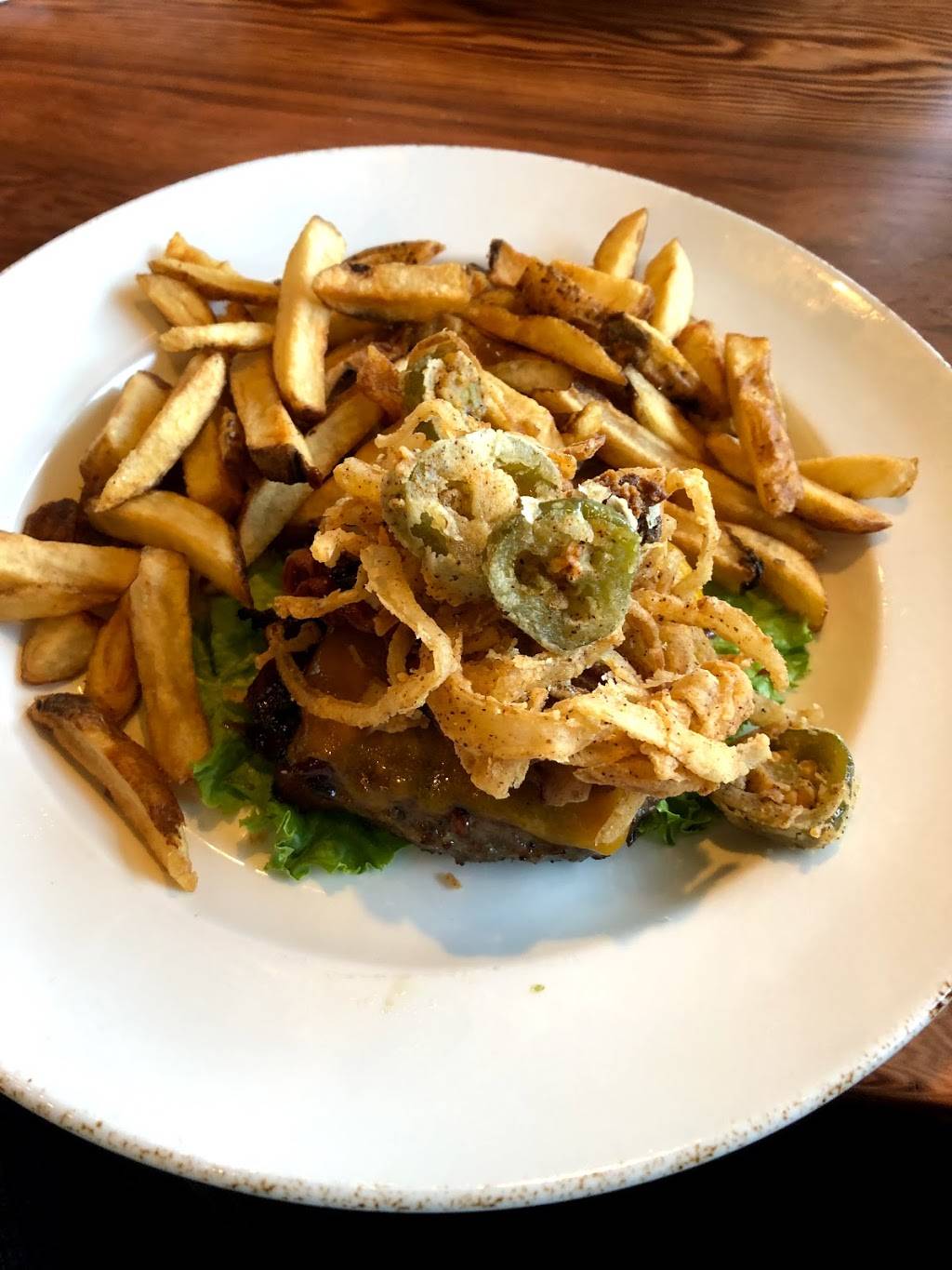 Montanas | restaurant | 119 Osler Dr Unit 2, Dundas, ON L9H 6X4, Canada | 2899192552 OR +1 289-919-2552