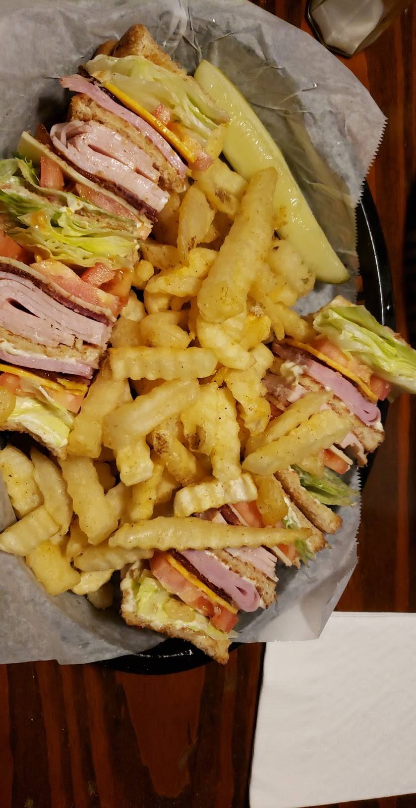 Ruggbys Food & Spirits | restaurant | 4820 University Dr NW # 15, Huntsville, AL 35816, USA | 2568950795 OR +1 256-895-0795