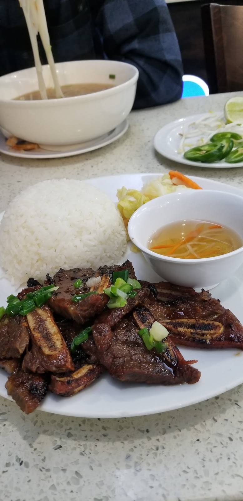 Ocean Pho | restaurant | 27471 San Bernardino Ave #200, Redlands, CA 92374, USA | 9093070998 OR +1 909-307-0998