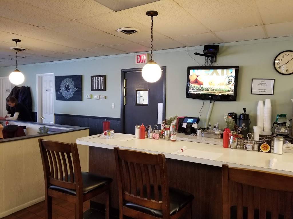 The Brookwood Cafe | restaurant | 3133 Quakerbridge Rd, Hamilton Township, NJ 08619, USA | 6098902120 OR +1 609-890-2120