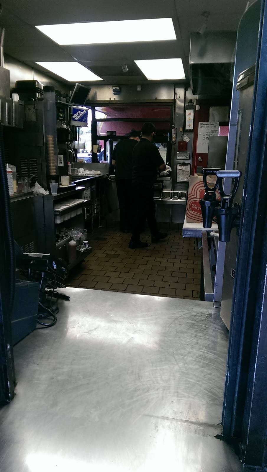 Wienerschnitzel | restaurant | 11660 Imperial Hwy, Norwalk, CA 90650, USA | 5628649014 OR +1 562-864-9014