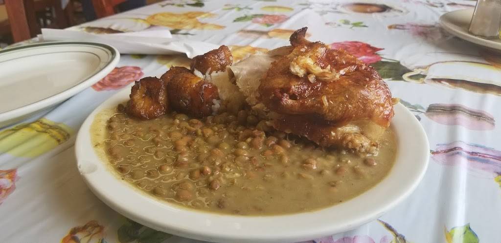 Punto Fijo Restaurant | restaurant | 310 Monroe St, Passaic, NJ 07055, USA | 9734719004 OR +1 973-471-9004