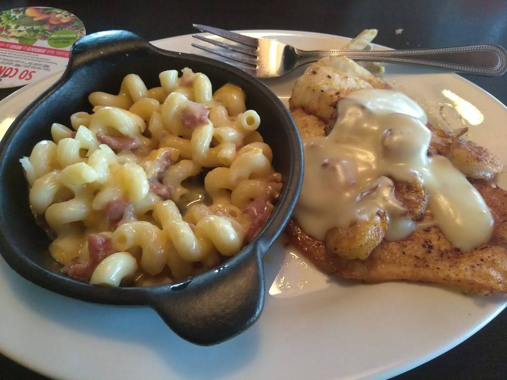 Ruby Tuesday | restaurant | 4066 Victory Blvd, Portsmouth, VA 23701, USA | 7574887747 OR +1 757-488-7747