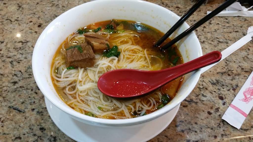 V Bistro | restaurant | 19775 US-59, Humble, TX 77338, USA | 2815407467 OR +1 281-540-7467