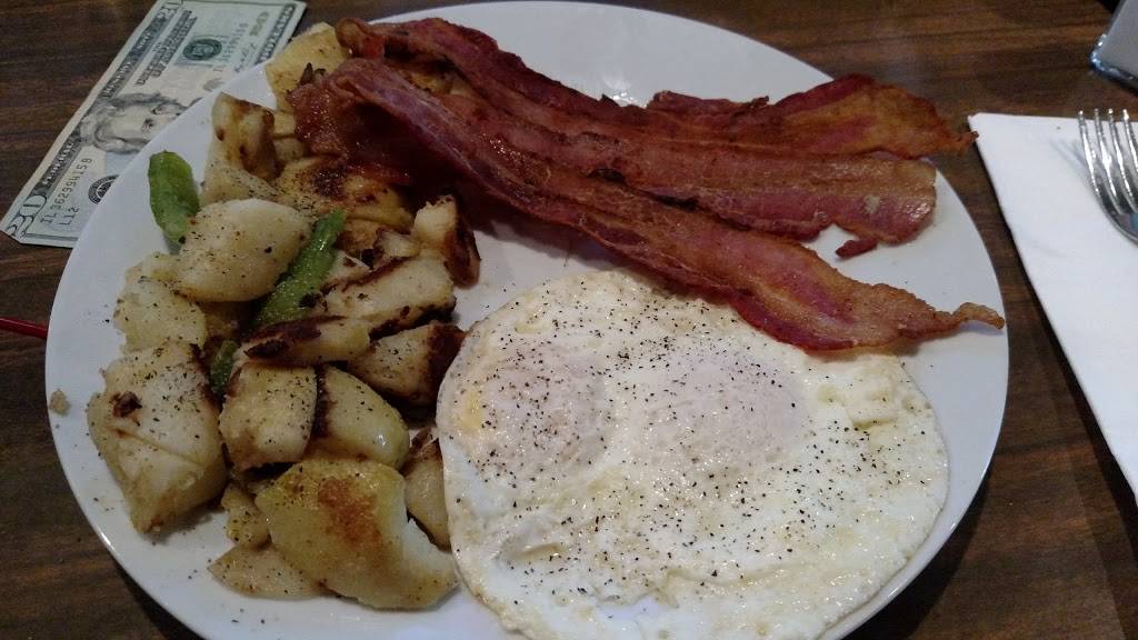 Ashleys on Fourth | restaurant | 1731 E 4th St, Long Beach, CA 90802, USA | 5624955700 OR +1 562-495-5700