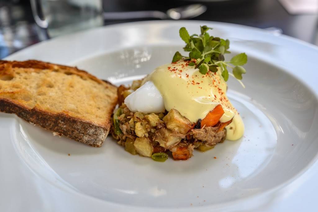 Beast | restaurant | 5425 NE 30th Ave, Portland, OR 97211, USA | 5038416968 OR +1 503-841-6968