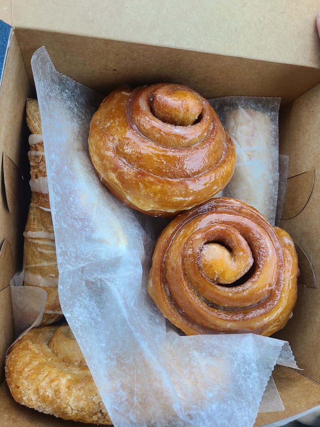 Smithville Bakery & Coffee Shop | bakery | 3 N New York Rd, Galloway, NJ 08205, USA | 6096526471 OR +1 609-652-6471