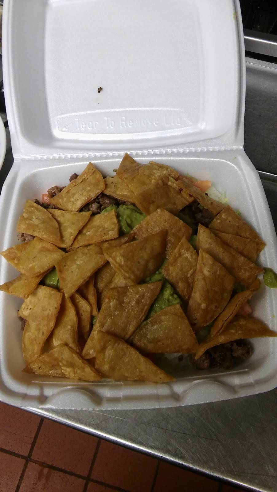 Donalds Famous Hotdogs | restaurant | 9833 Roosevelt Rd, Westchester, IL 60154, USA | 7083442522 OR +1 708-344-2522