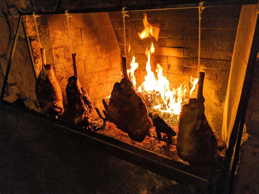 Fireside Dining | restaurant | 9200 Marsac Ave #306, Park City, UT 84060, USA | 4356456632 OR +1 435-645-6632