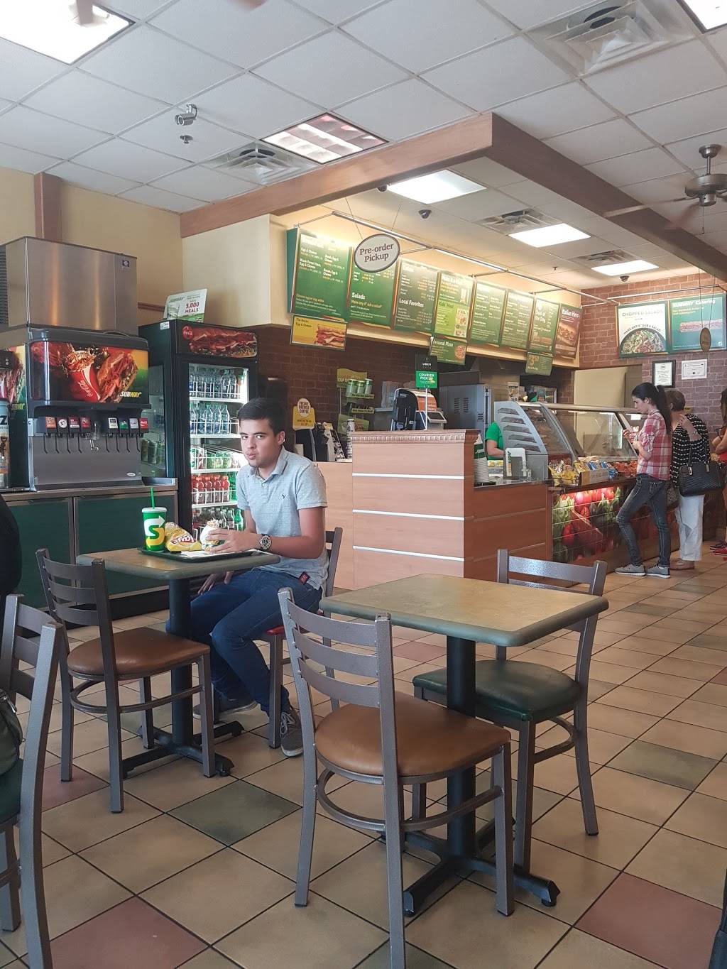 Subway | meal takeaway | 13630 SW 120th St Suite A-226, Miami, FL 33186, USA | 3052537295 OR +1 305-253-7295