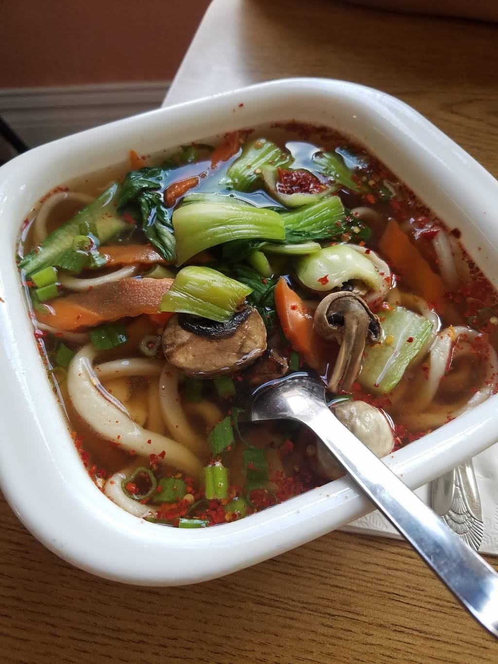 Franks Noodle House | restaurant | 822 Northeast Broadway Street, Portland, OR 97232, USA | 5032881007 OR +1 503-288-1007