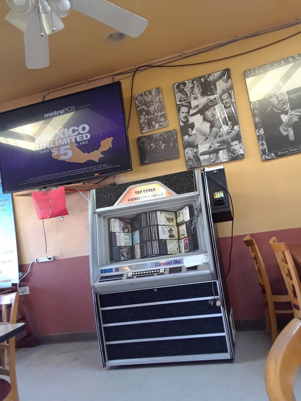 Mariscos El Pilar De Nayarit | restaurant | 1184 La Salle Ave, Seaside, CA 93955, USA | 8313940554 OR +1 831-394-0554