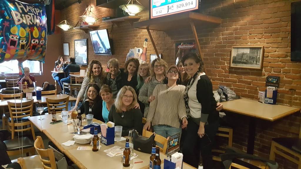 Main Street Bar And Grill | restaurant | 223 N Main St, Romeo, MI 48065, USA | 5863360259 OR +1 586-336-0259