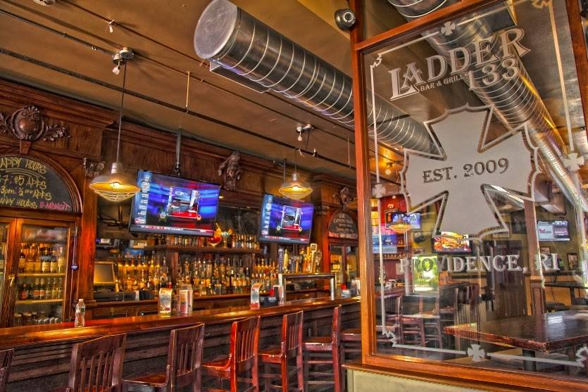 Ladder 133 Kitchen & Social | restaurant | 133 Douglas Ave, Providence, RI 02908, USA | 4012727427 OR +1 401-272-7427