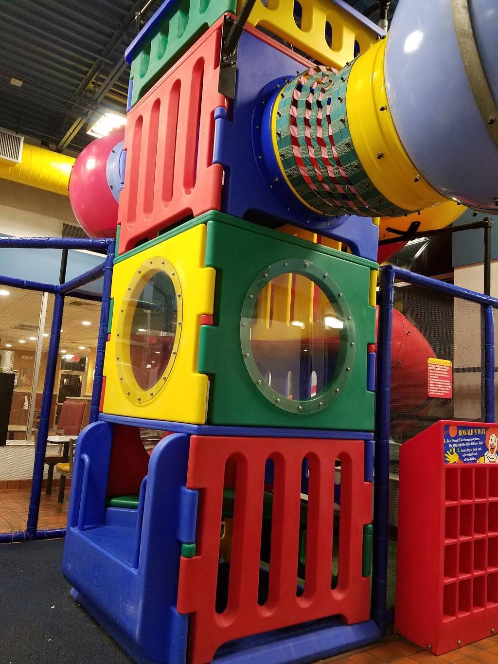 McDonalds | cafe | 585 Hazard Ave, Enfield, CT 06082, USA | 8607634122 OR +1 860-763-4122