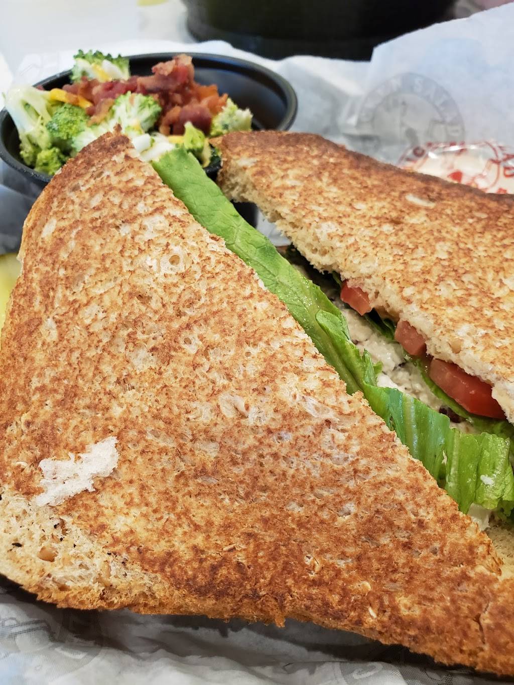 Chicken Salad Chick | restaurant | Vineland Pointe, 11587 Regency Village Dr, Orlando, FL 32821, USA | 4075375476 OR +1 407-537-5476