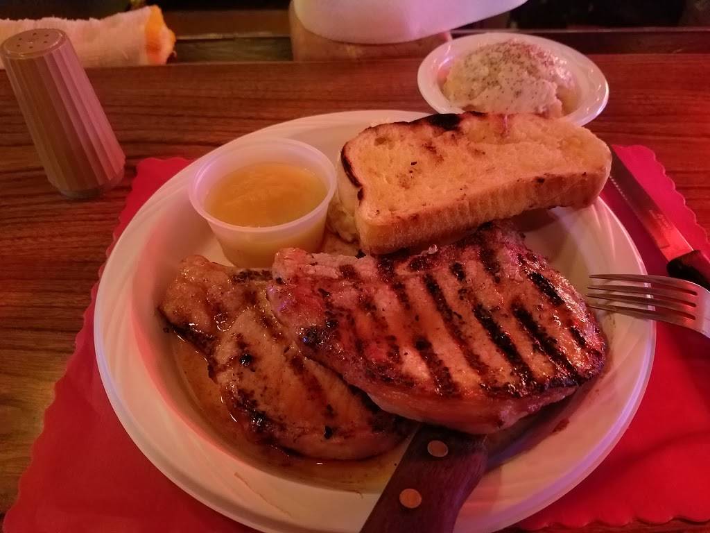 Oh Dennis Saloon & Charcoal House | restaurant | 4301 Douglas Ave, Racine, WI 53402, USA | 2626811715 OR +1 262-681-1715