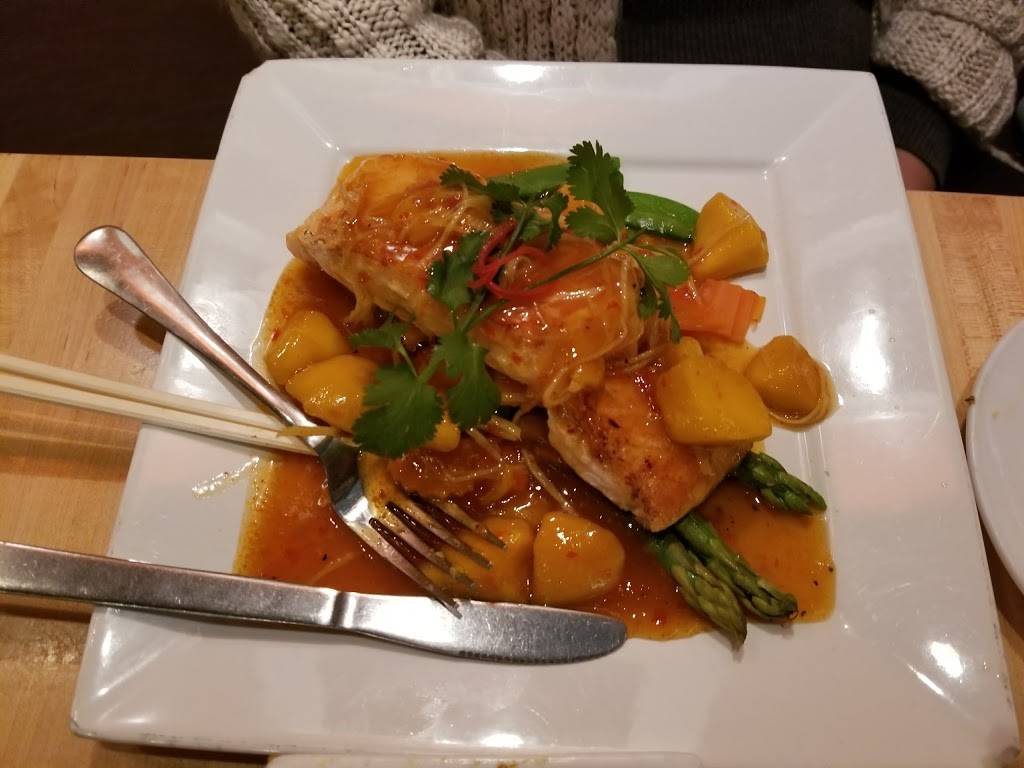 Summer Noodles & Rice | restaurant | 1123 W Granville Ave, Chicago, IL 60660, USA | 7737618500 OR +1 773-761-8500