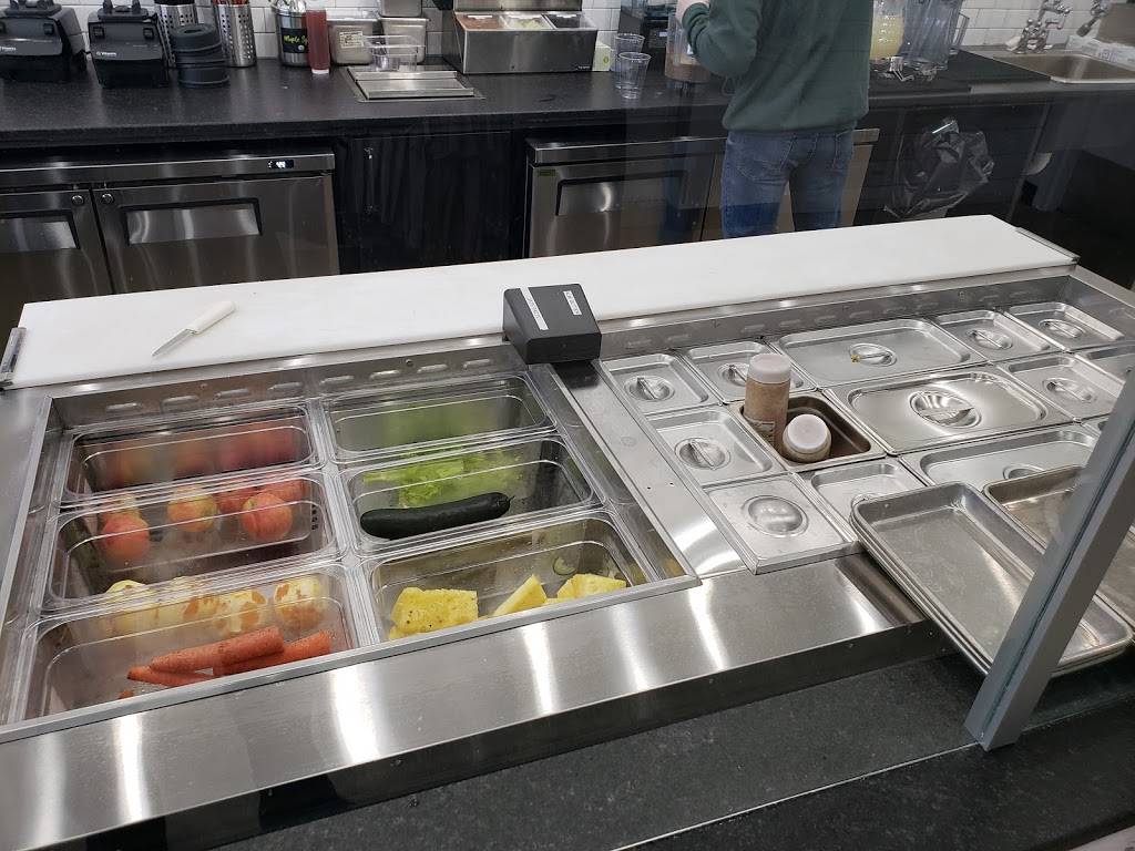 Clean Juice | restaurant | 3155 Levis Commons Blvd, Perrysburg, OH 43551, USA | 5673318248 OR +1 567-331-8248