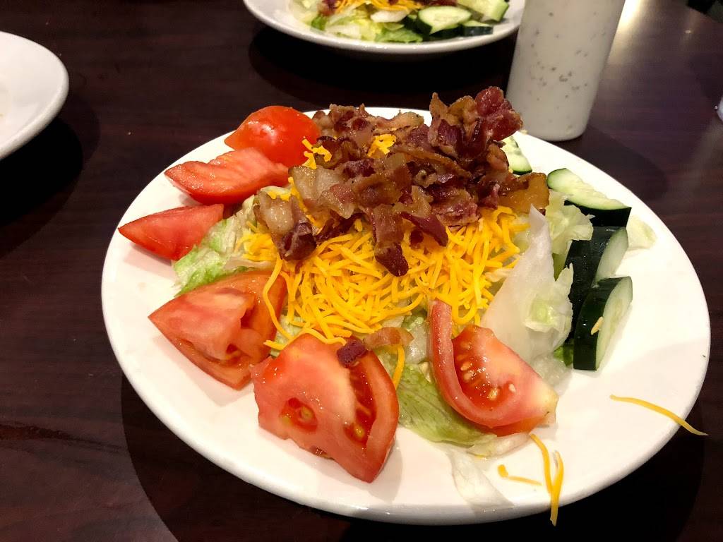 Starters Bar & Grill Plymouth Rd | restaurant | 18426 Plymouth Rd, Detroit, MI 48228, USA | 3138373630 OR +1 313-837-3630