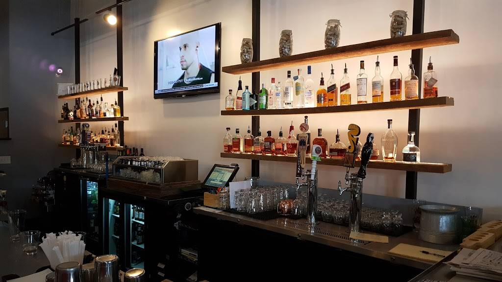 LouRedas An American Table | restaurant | 3646 Sunset Ave #122, Rocky Mount, NC 27804, USA | 2524435188 OR +1 252-443-5188