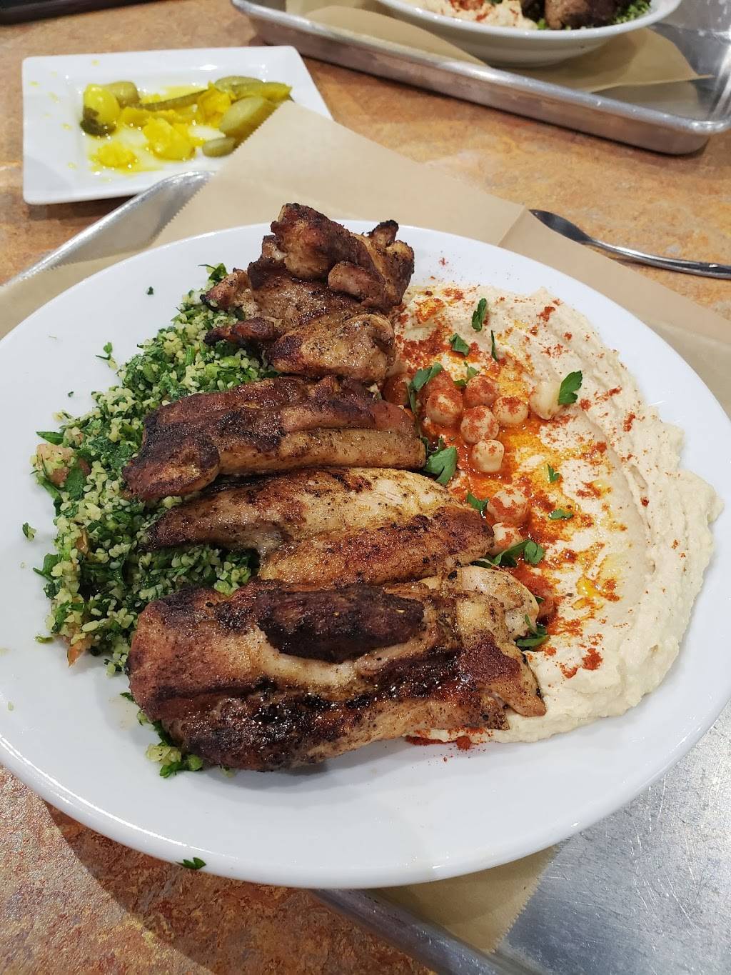 Nunas Mediterranean Kitchen | restaurant | 705 North Pacific Coast Highway, Redondo Beach, CA 90277, USA | 4243904032 OR +1 424-390-4032