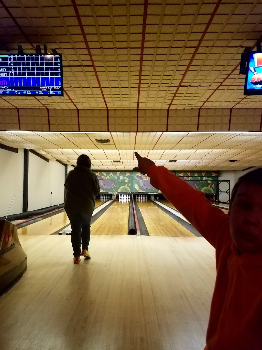 Twillys Sports Bar & Grill | restaurant | 13909 US-45, Bruce Crossing, MI 49912, USA | 9068273360 OR +1 906-827-3360