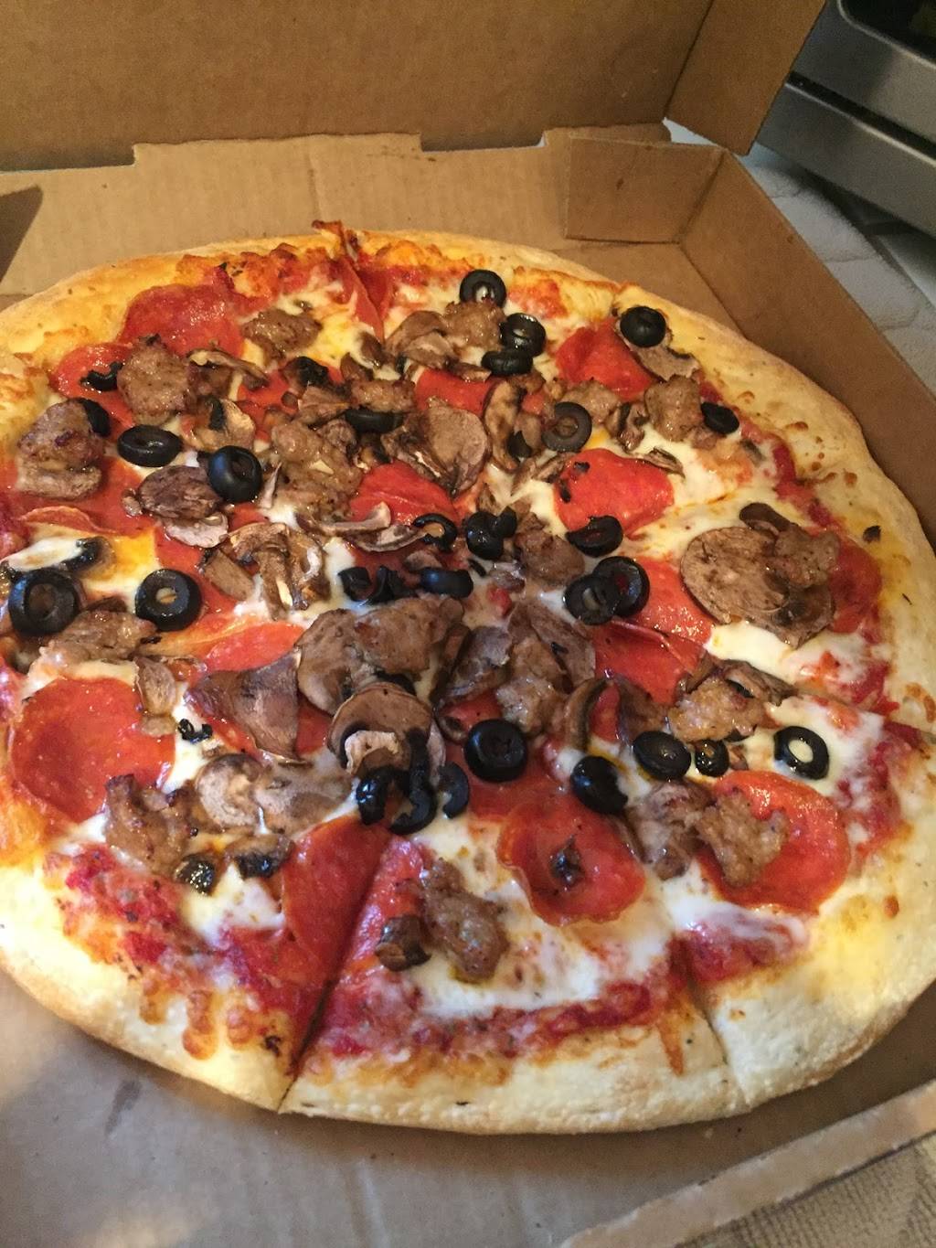 Pelican Pizza | restaurant | 522 Lighthouse Ave, Monterey, CA 93940, USA | 8316494040 OR +1 831-649-4040