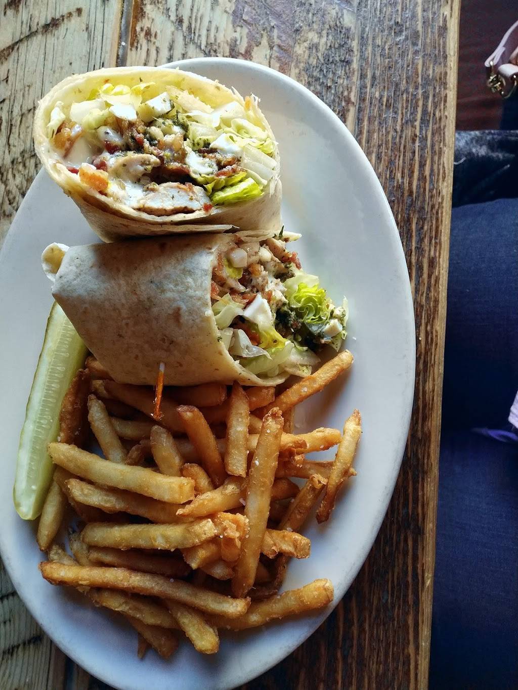 Paddy Murphys | restaurant | 26 Main St, Bangor, ME 04401, USA | 2079456800 OR +1 207-945-6800