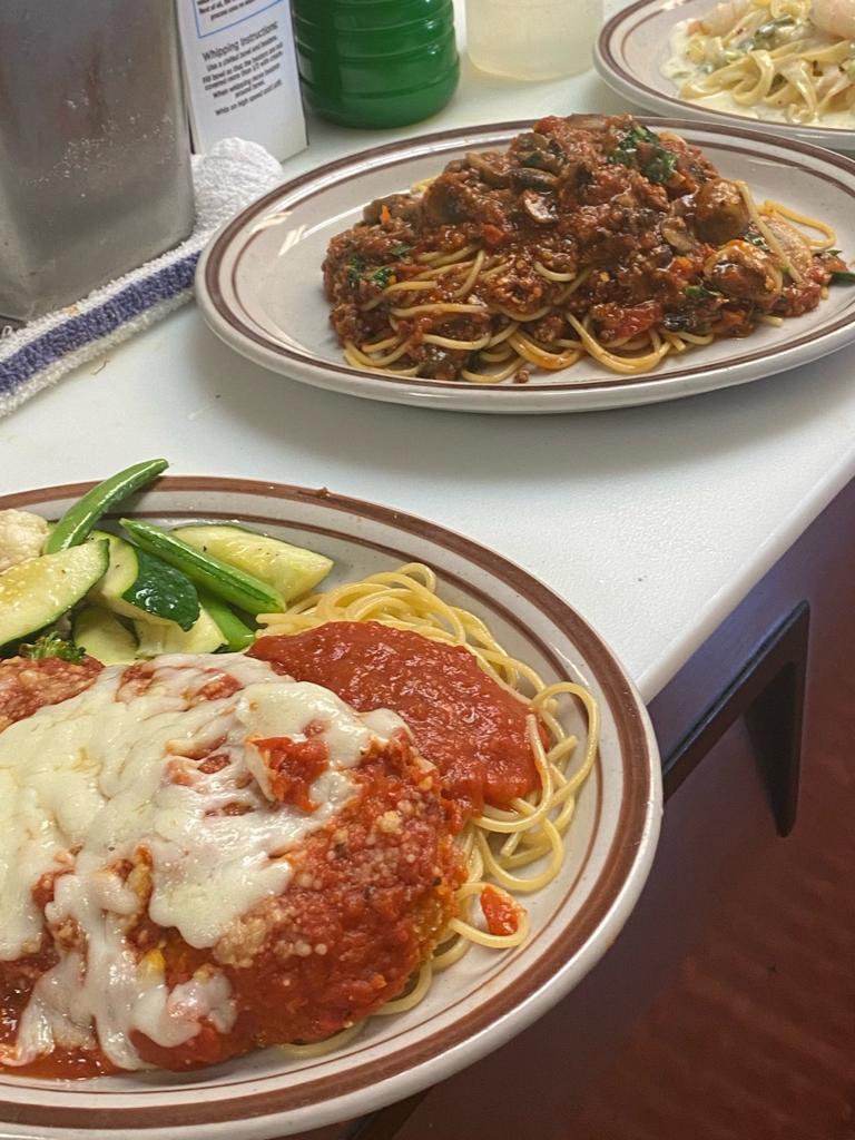 Camaradas italian truck | restaurant | 715 N Riverside Dr, Española, NM 87532, USA | 5059303065 OR +1 505-930-3065