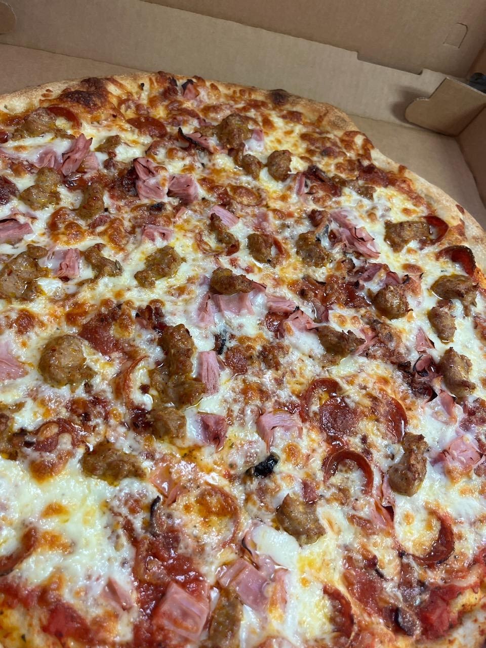 Mama Meatballs Pizzeria | restaurant | 623 Brown Ave, Turtle Creek, PA 15145, USA | 4128244455 OR +1 412-824-4455