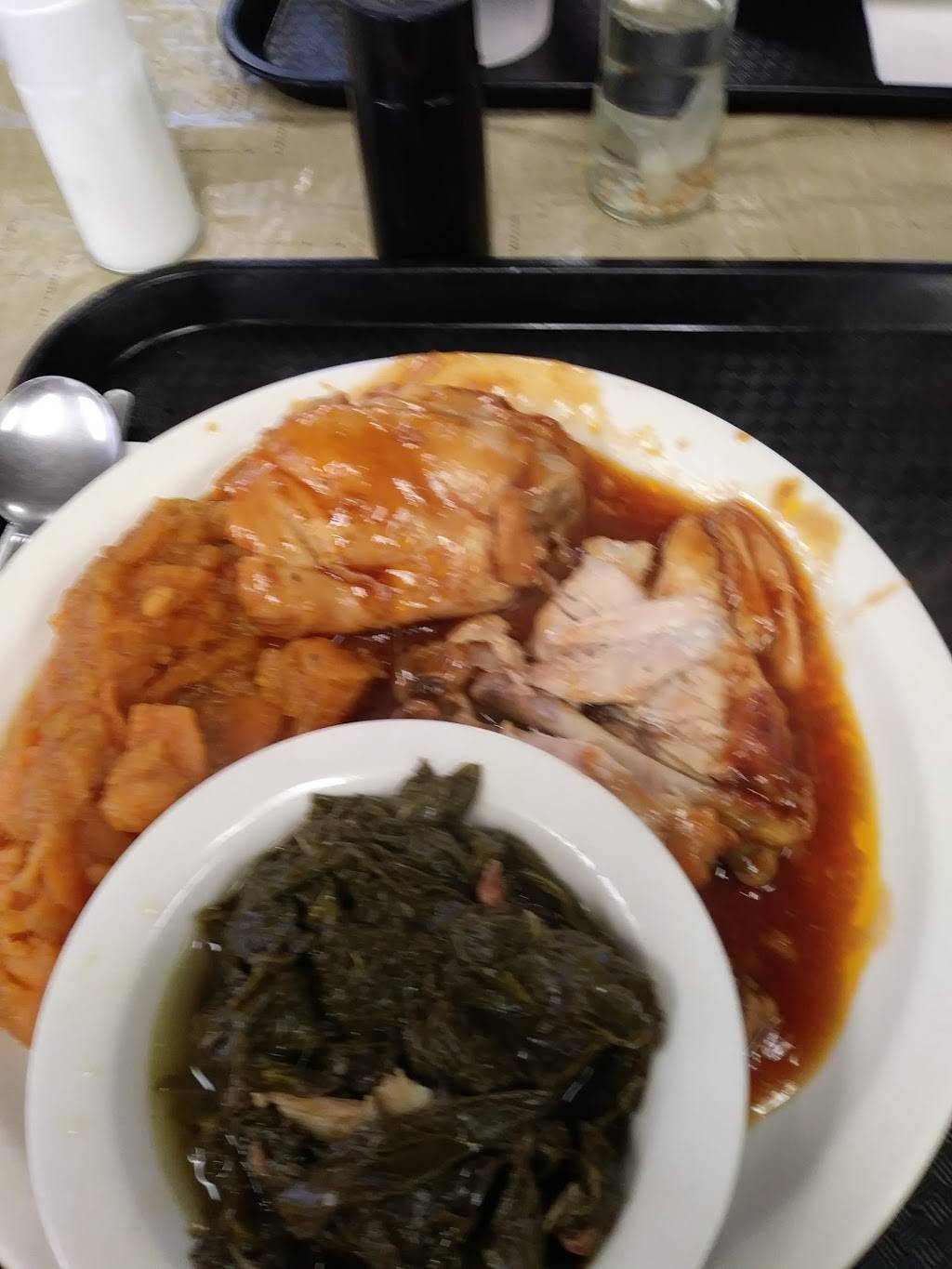 Cals Country Kitchen | restaurant | 222 Woodruff St, Madison, TN 37115, USA | 6158654126 OR +1 615-865-4126