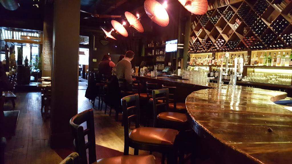 Bar Cento | restaurant | 1948 W 25th St, Cleveland, OH 44113, USA | 2162741010 OR +1 216-274-1010