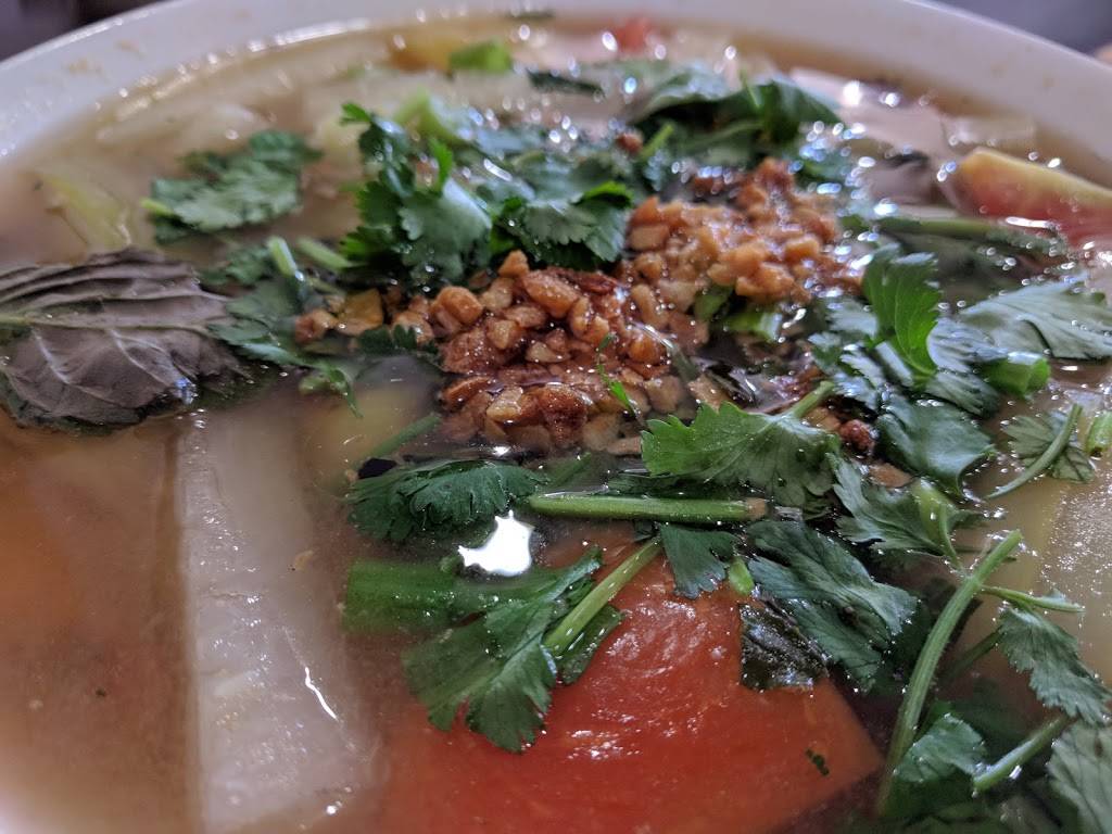 Kolap Restaurant | restaurant | 601 Dale St N, St Paul, MN 55103, USA | 6513366108 OR +1 651-336-6108