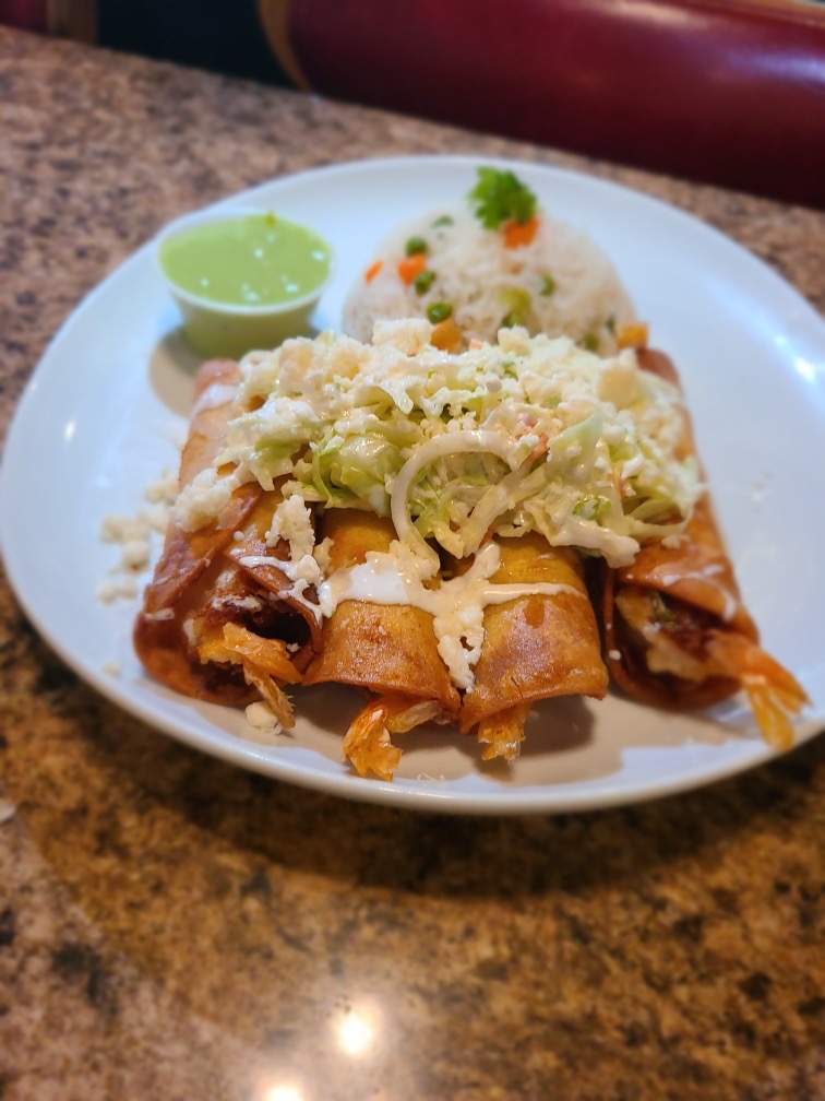 La Fisheria Seafood Kitchen | restaurant | 14905 Midway Rd, Addison, TX 75001, USA | 9726852307 OR +1 972-685-2307