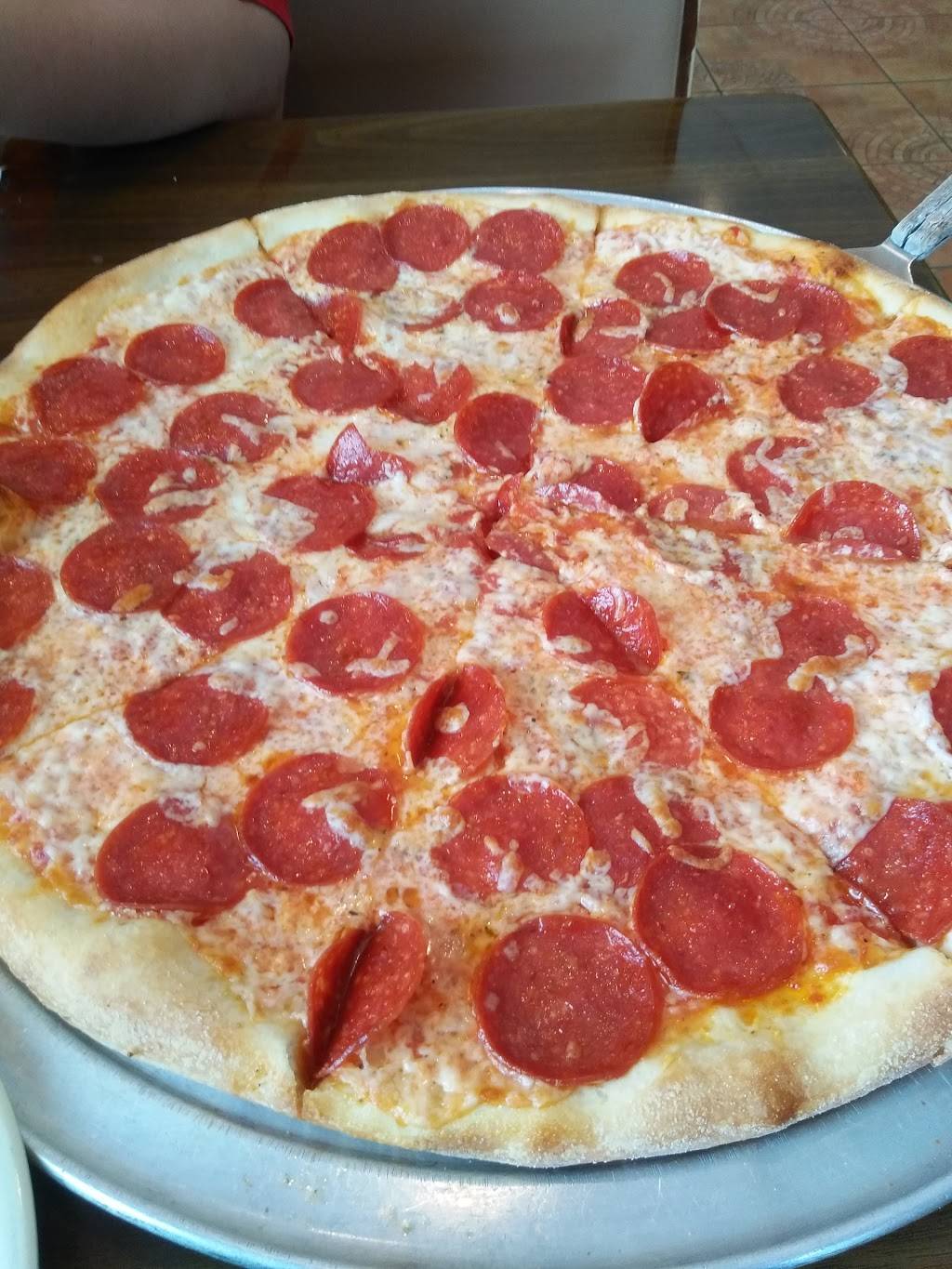 Mamma Mias Italian Pizzeria | restaurant | 5415 Gumtree Rd, Winston-Salem, NC 27107, USA | 3367699933 OR +1 336-769-9933