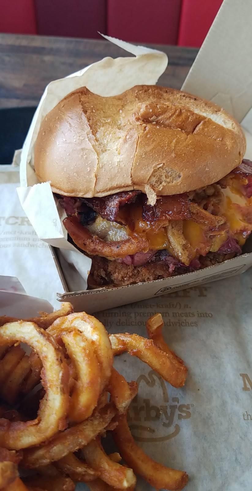 Arbys | restaurant | 4181 E Ashlan Ave, Fresno, CA 93726, USA | 5592226939 OR +1 559-222-6939